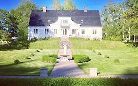 Prästgårdsidyll Gästhus med Boutique-känsla